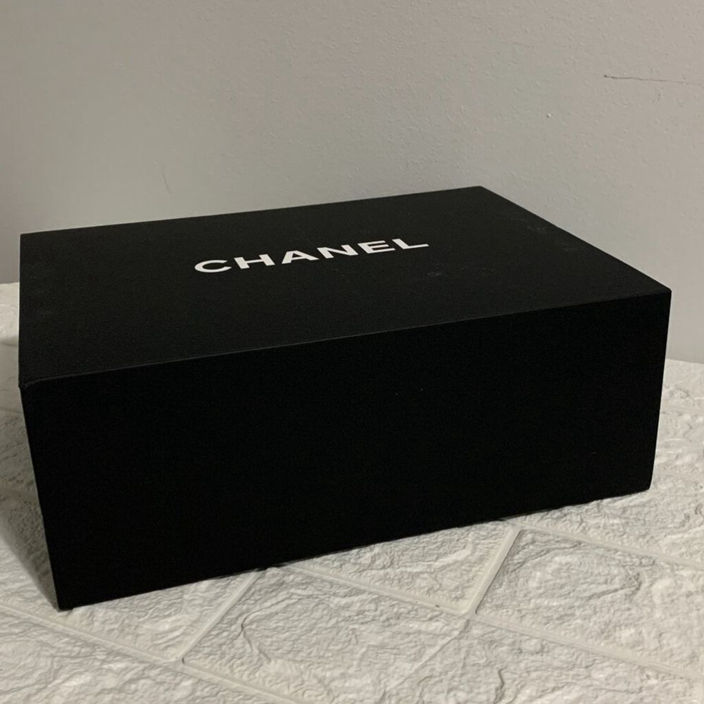 AESTHETIC HOME OFFICE DECORATION DESIGNER STORAGE BOX | BLACK WHITE | MATTE - Picture 1 of 4